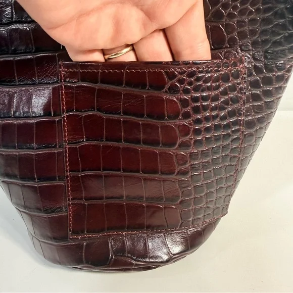 Clare V. Petite Jeanne in Bordeaux Autumn Croco Bucket Bag Embossed Leather - Picture 7 of 13